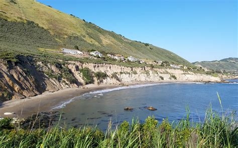 Pirate’s Cove and Sea Cave in Avila Beach